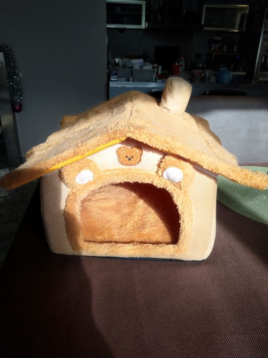 Къща легло за мини йорки или чихи