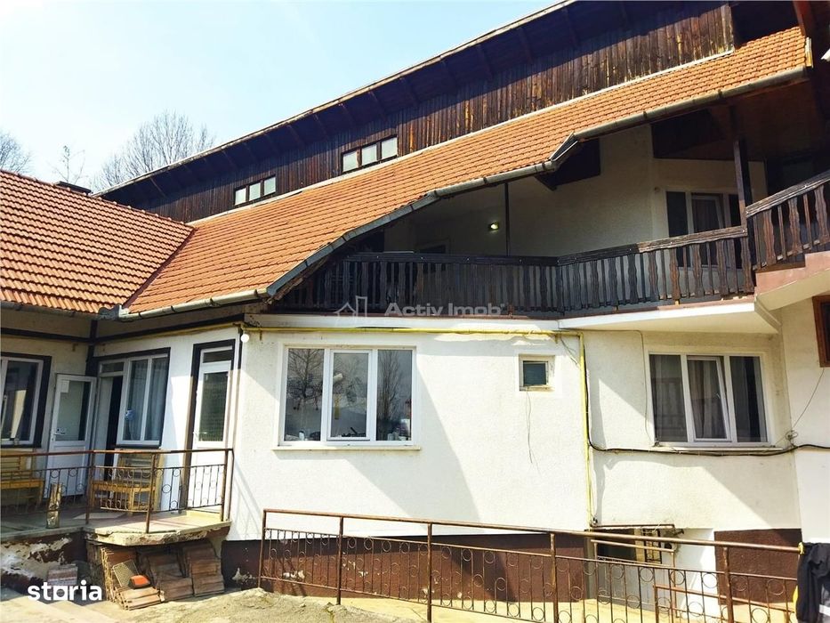 Casa  vila 15 camere -Cazare Muncitori - Bartolomeu