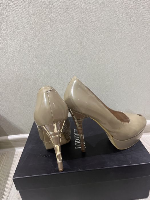 Продам туфли