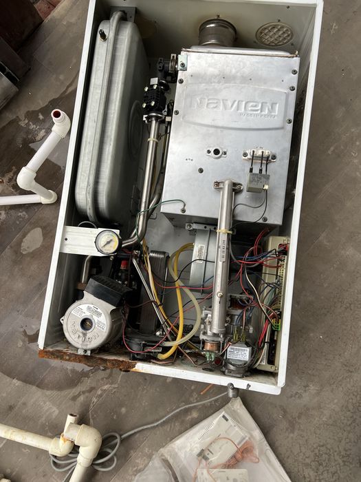 Продам котел Навиэн