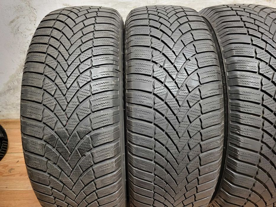 205/60/16 Bridgestone / 225/55/16 Taurus зимни гуми