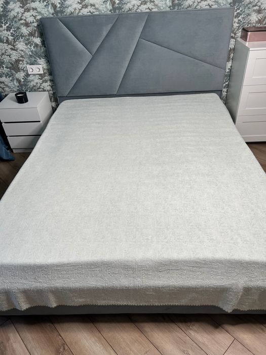 Продам новые пледы/покрывало 2х спальные