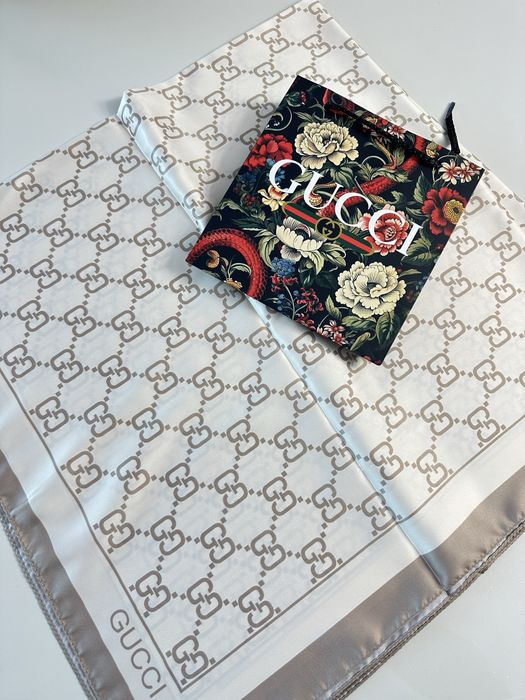 Летен Дамски шал Gucci