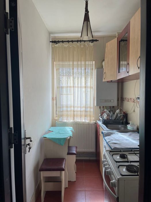 Vand garsoniera zona M-uri