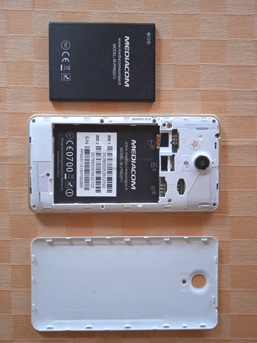 Mediacom Phone PAD G511 Dual SIM (развален дисплей)