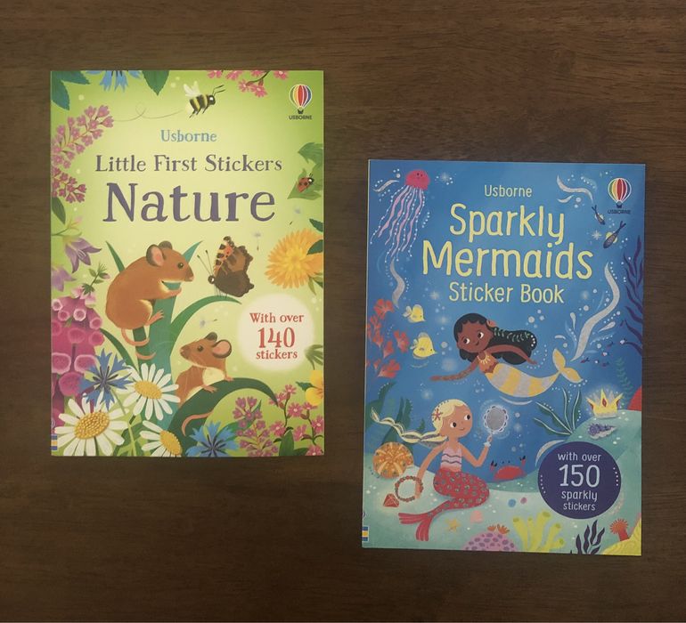 Carti cu stickere pret pe lot