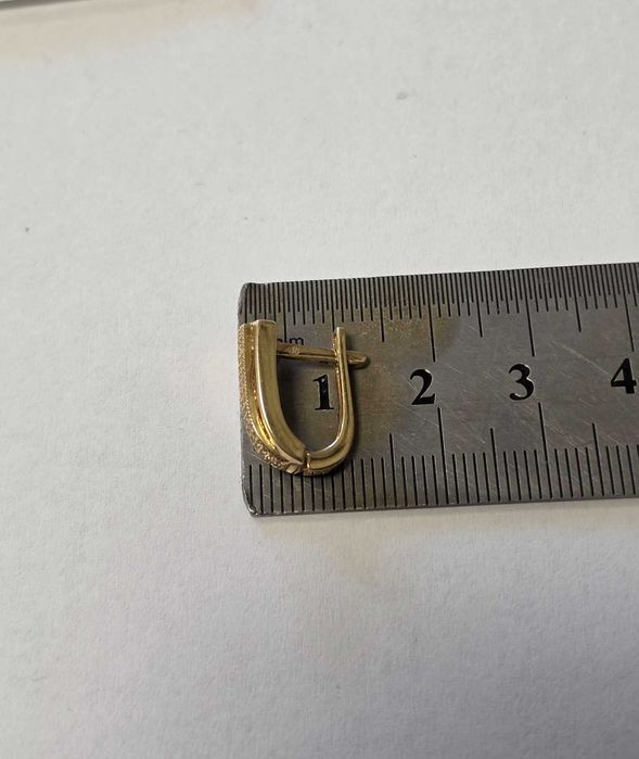 Златни обеци 3.18гр.