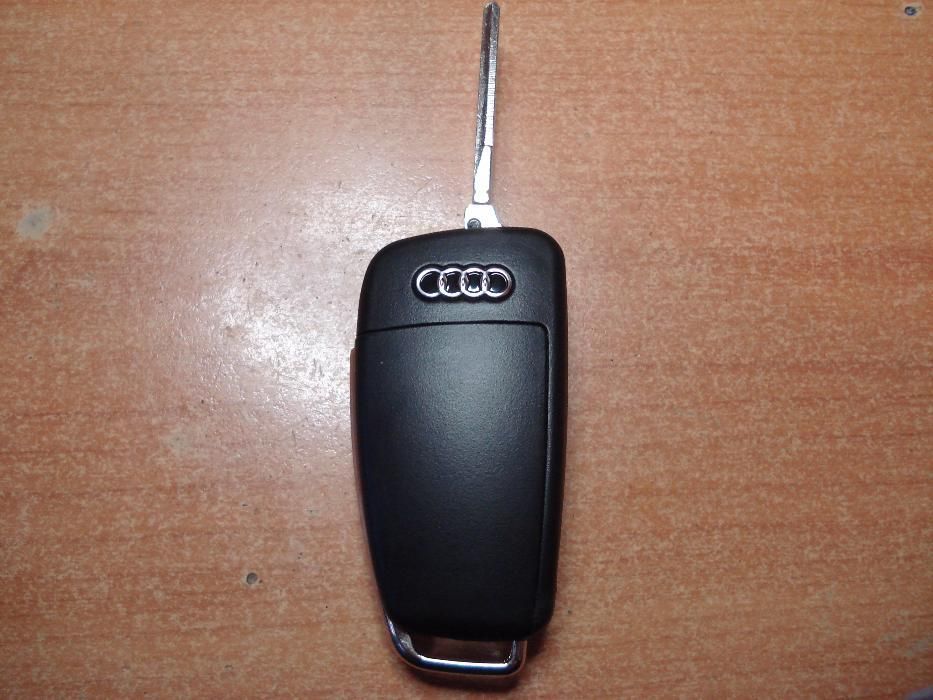 Ключ audi a4 b6 /b7,a2 нов (2002-2008)