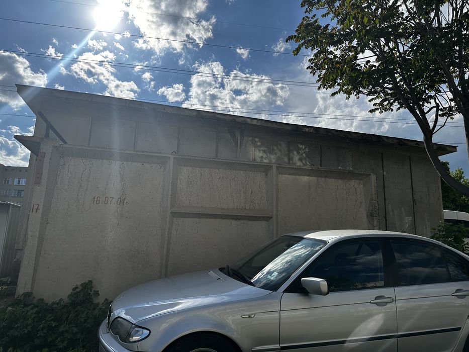 Продава се Гараж / Паркомясто в Казанлък - 20 кв.м за 51 €/кв.м - Снимка #1