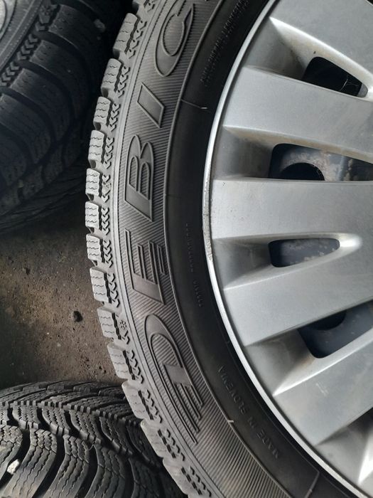 Set 4 Anvelope 205-55-16 M+S  DOT 2321 ca NOI + Jante  5x112 + Capace