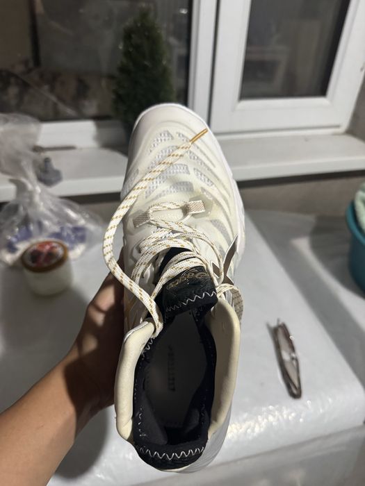 Asics кросовки б/у