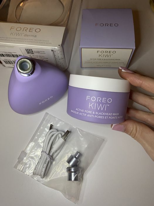 FOREO Kiwi Derma