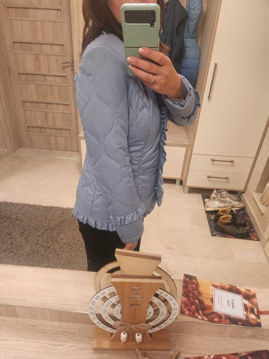 Ново яке синьо размер С-М