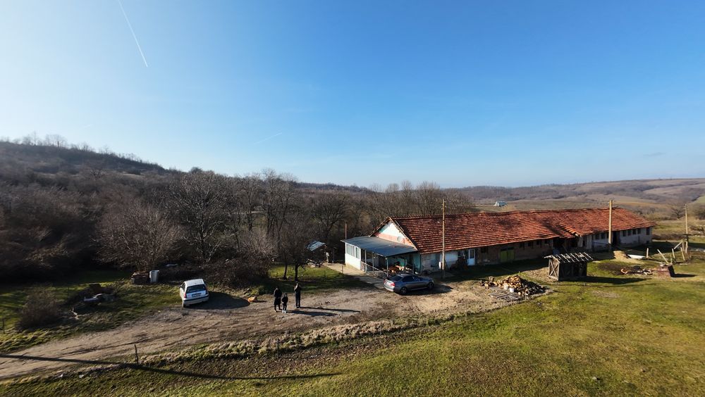 Къща Ферма - Продава се