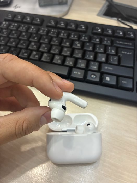 Airpods pro 3, оригинал