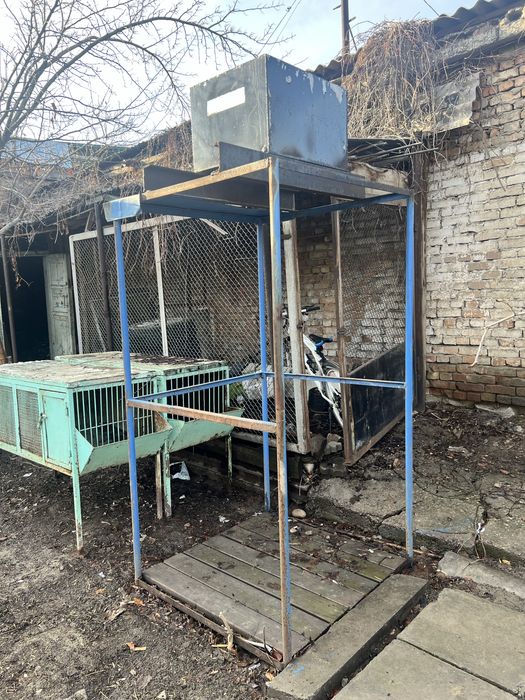 Уличный душ с баком