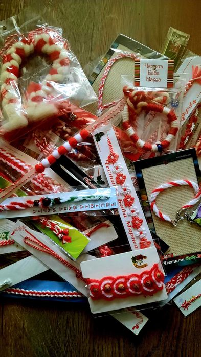 Безплатна доставка на мартеници