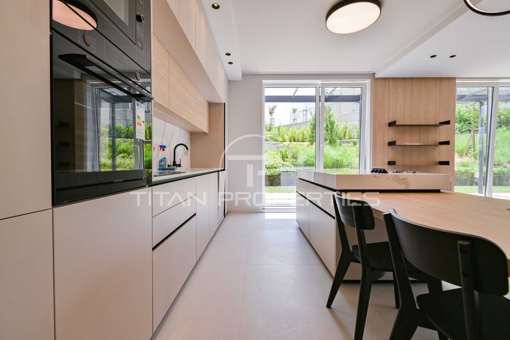 Тристаен кв.Симеоново к-с Морените