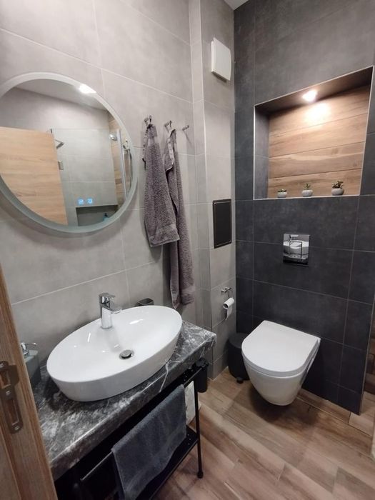 Дава се под наем Двустаен апартамент в Варна, Цветен квартал - 60 кв.м за 850 € - Снимка #6