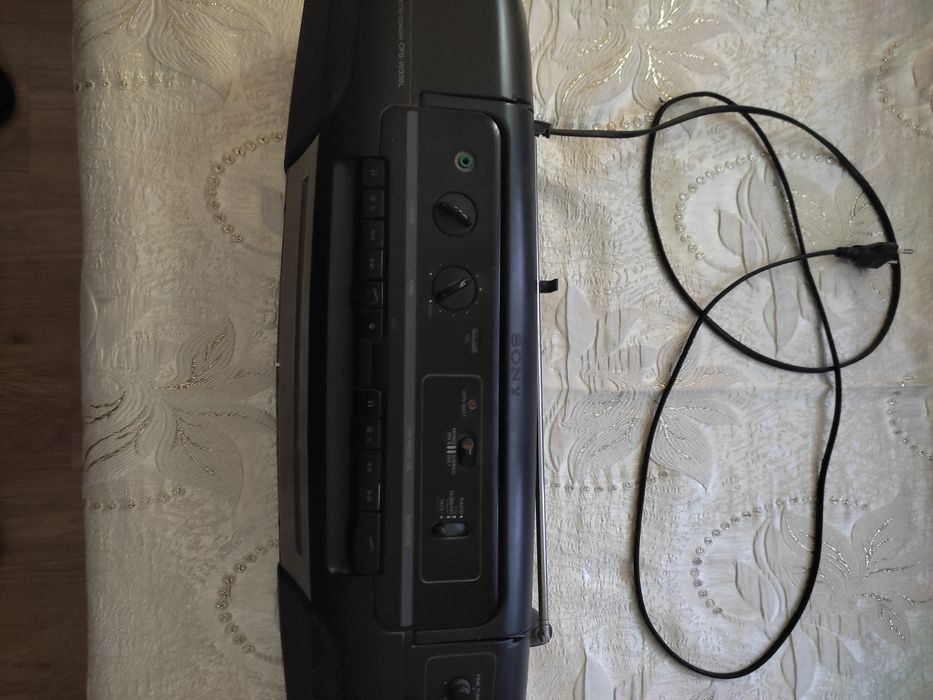 Магнитофон SONY. Двухкассетник.Оригинал.