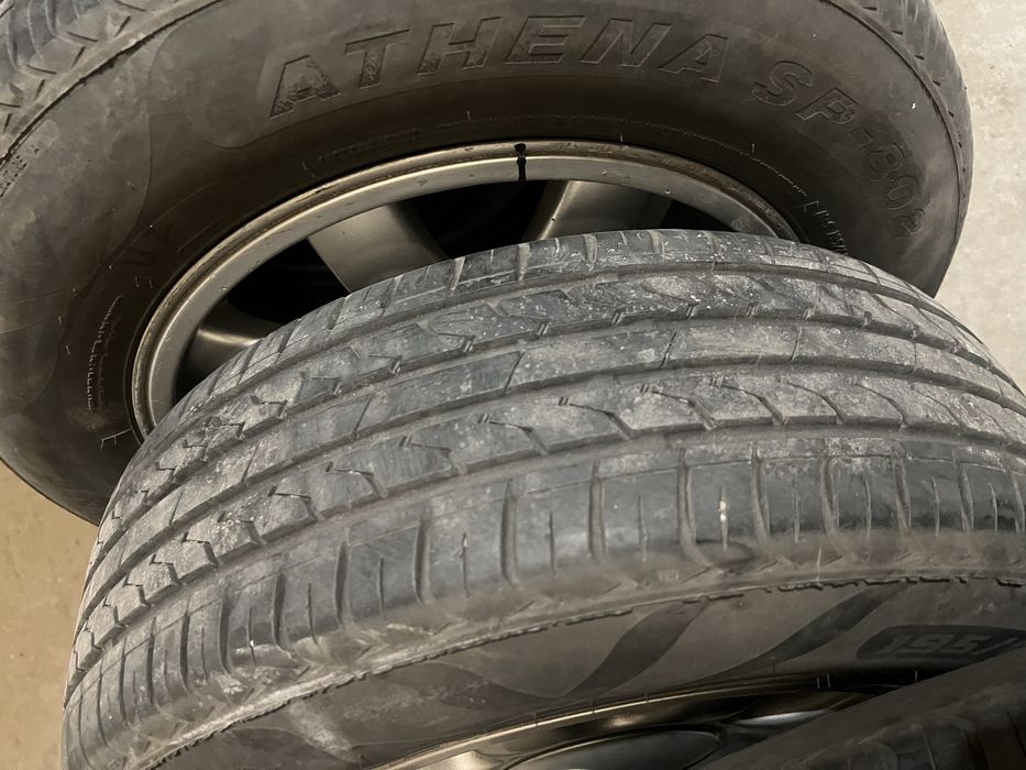 продам комплект диски с резиной