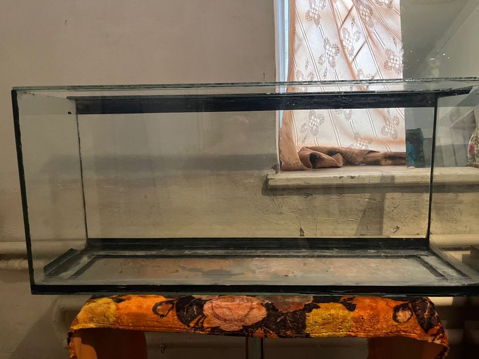 Продаётся аквариум