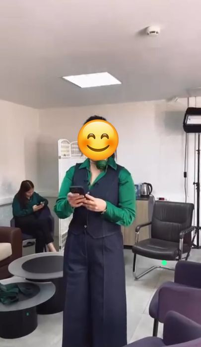 Продам джинсовую двойку