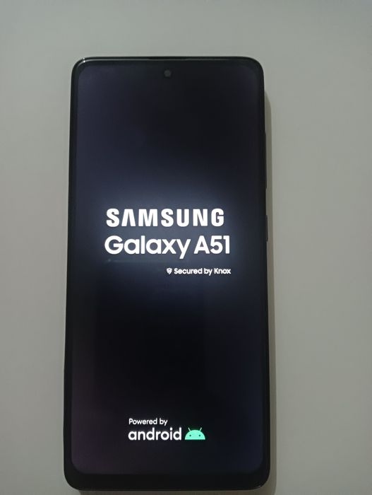 Продам Телефон Samsung A51