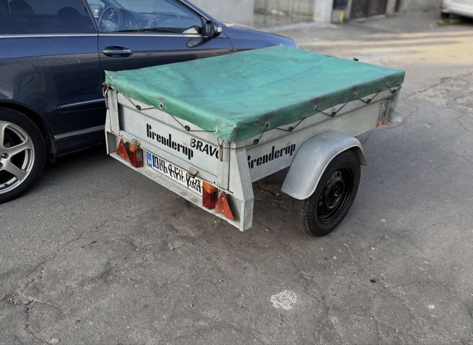 Remorca Brenderup  1500x1000