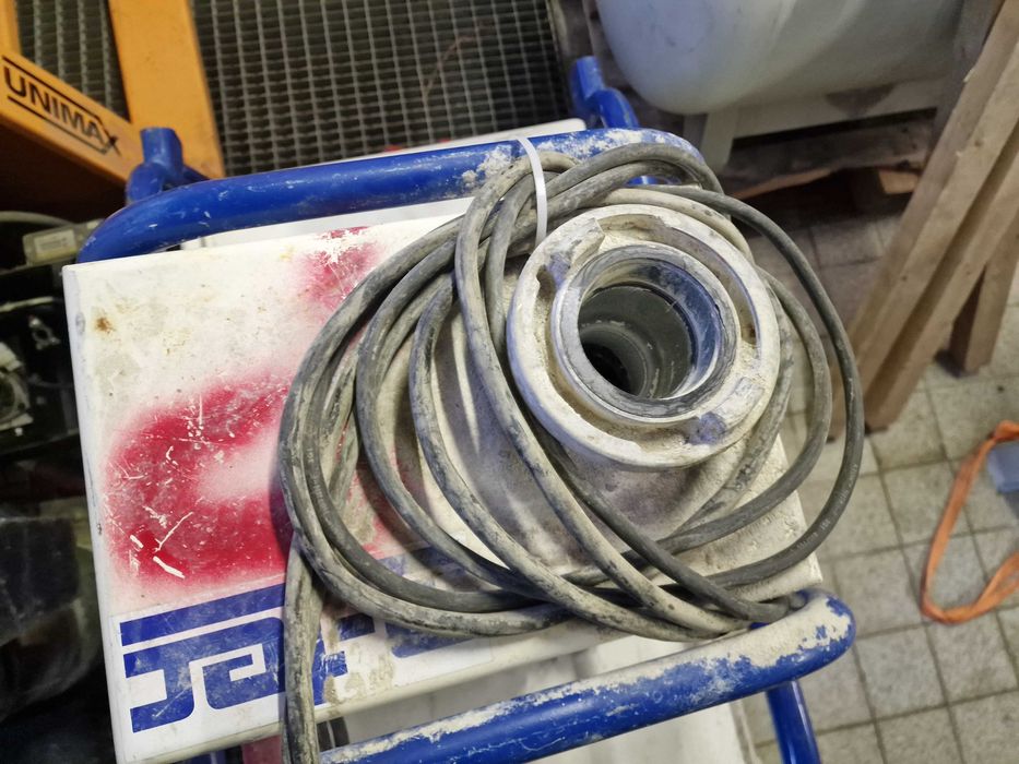 Compresor pentru masina de tencuit M- Tec F 100