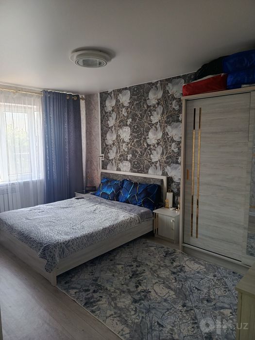 Продаётся срочно 3 комнатная