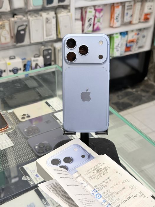 Apple iPhone 18 Pro 256GB Glacier