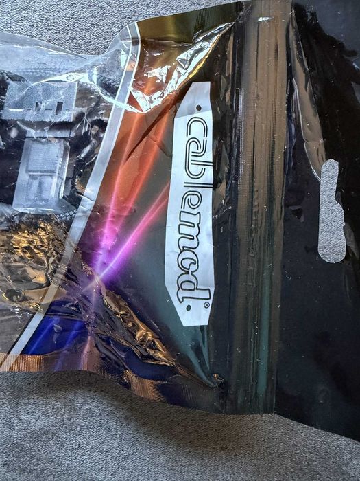 CableMod Pro ModFlex Sleeved 12V-2x6 12VHPWR 90° StealthSense VariantB