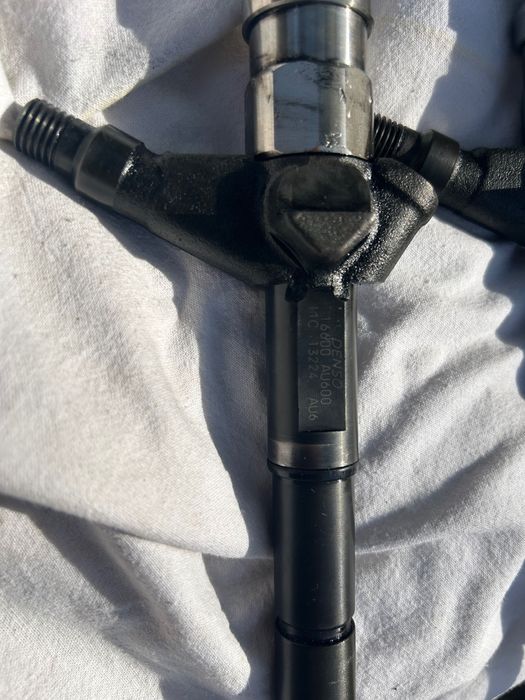 Части за Нисан Примера