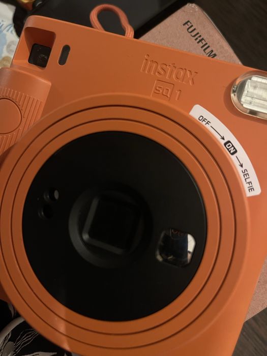 Продаю Instax Square sq1