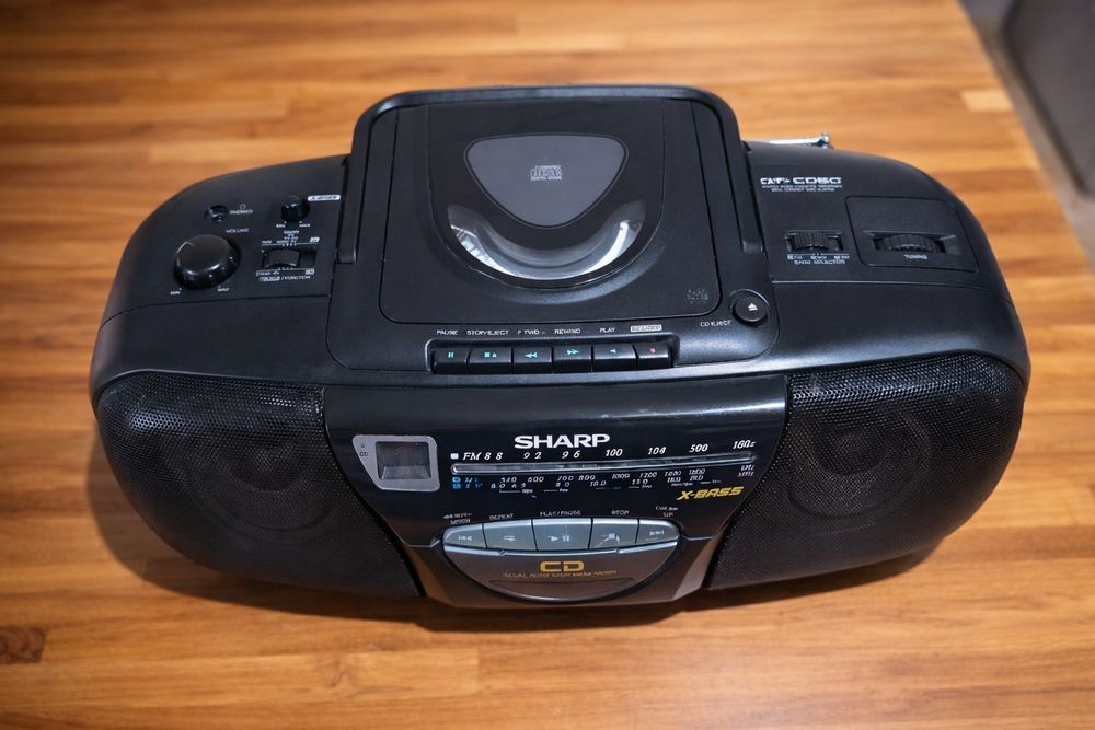 Radiocasetofon Sharp QT-KD50H CD Caseta Radio vintage functional