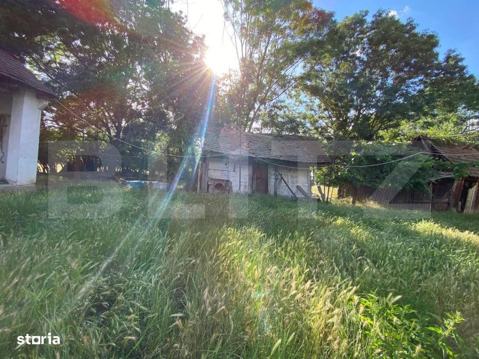 Casa cu caracter istoric an 1922 teren 2993mp Dragsina