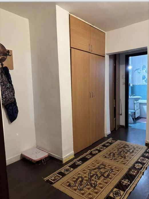 apartament de inchiriat