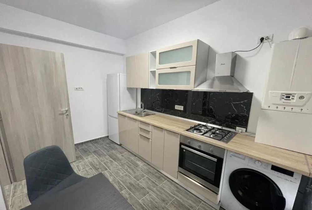 Дава се под наем Двустаен апартамент в Пловдив, Изгрев - 60 кв.м за 275.4 € - Снимка #3