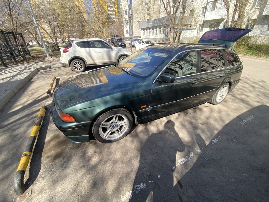 срочно бмв е39 528 автомат срочно продам