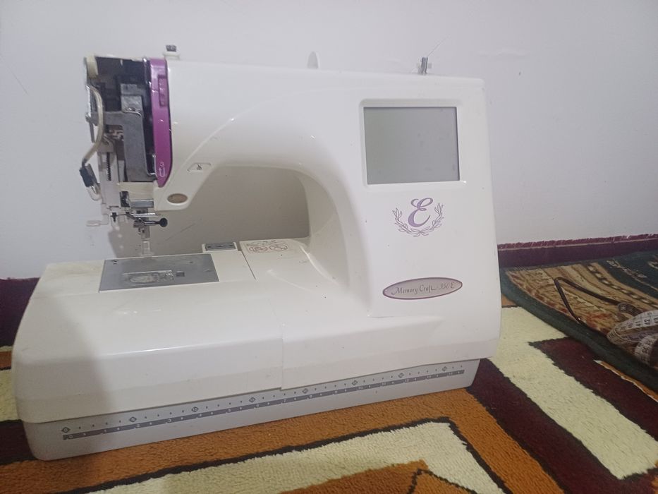 Janome 350 vishevka mashinka