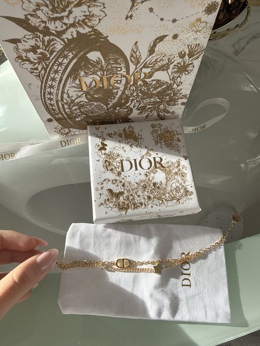 Bratara Dior superba deosebita