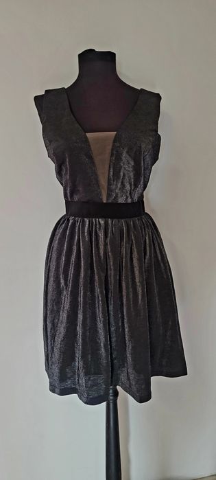 Официални рокли на Zara,Jake's, H&M, Religion размер М