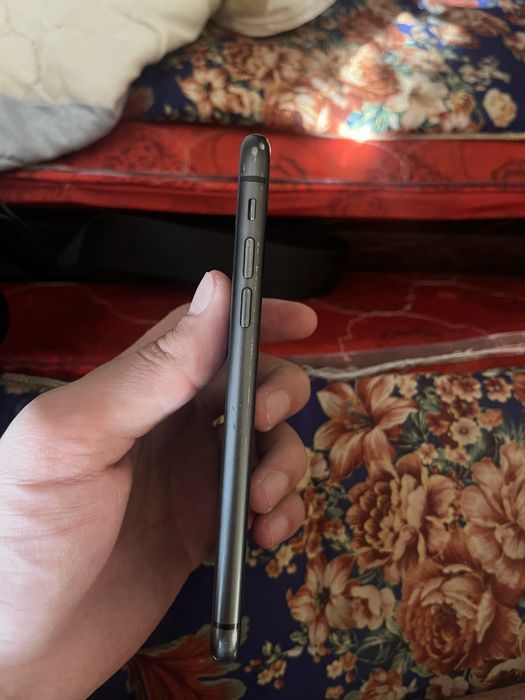 Айфон 11 хорошем состоение