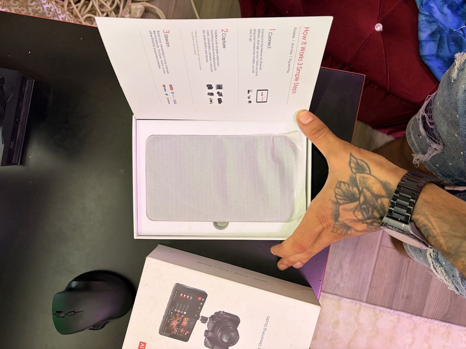 Yolobox YoloLov Streaming Studio