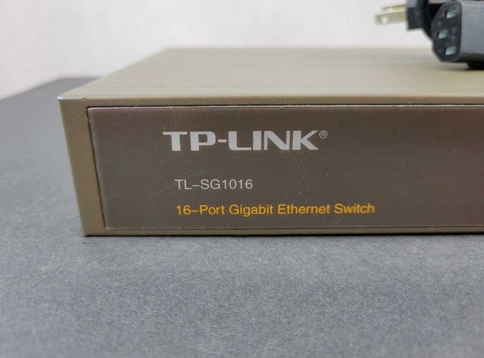 TP-Link TL-SG1016 – Switch Gigabit 16 porturi