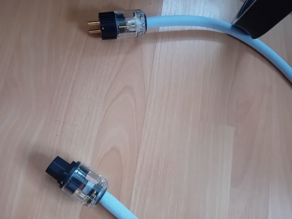 Cablu curent Furutech