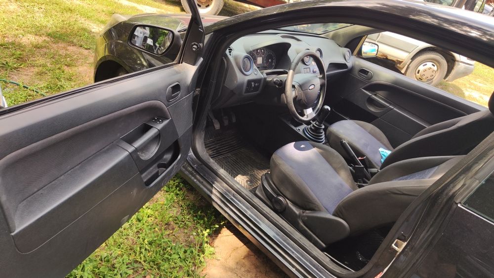 Ford fiesta 1.3i 70ps 2007г на части