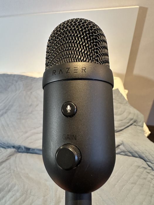 Микрофон Razer Siren V2x