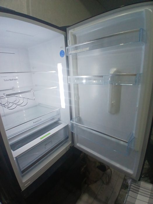 Продам холодильник Hansa